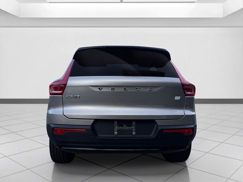 Used 2023 Volvo XC40 Recharge Ultimate AWD/4WD image 4