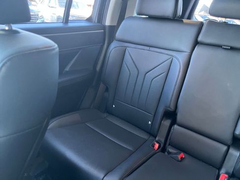 Used 2025 Hyundai Santa Fe SEL image 35