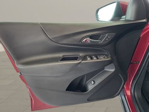 Used 2018 Chevrolet Equinox LT FWD image 7