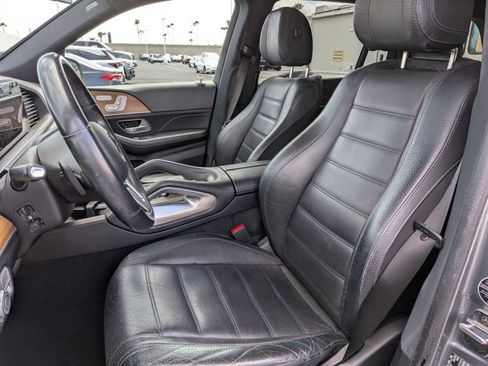 Used 2020 Mercedes-Benz GLS 450 4MATIC image 17