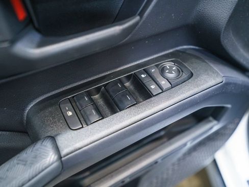 Used 2025 Toyota 4Runner SR5 AWD/4WD image 20