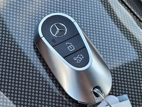 Certified 2022 Mercedes-Benz C 300 Sedan image 35