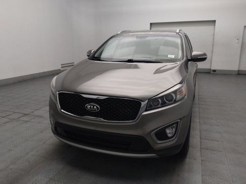 Used 2016 Kia Sorento EX FWD image 15