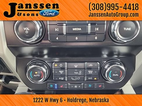 Used 2019 Ford F150 Lariat AWD/4WD image 29