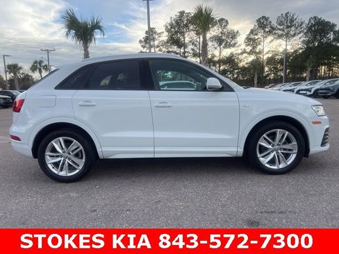 Used 2018 Audi Q3 2.0T Premium image 4