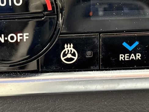 Certified 2023 Nissan Rogue SL w/ SL Premium Package AWD/4WD image 22