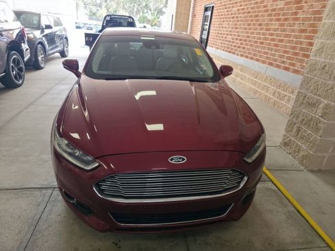 Used 2015 Ford Fusion Titanium image 3