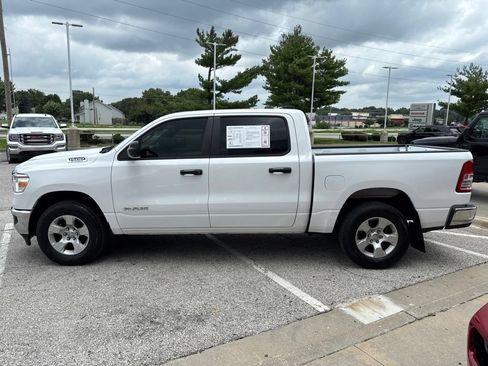 Used 2023 RAM 1500 Big Horn AWD/4WD image 17
