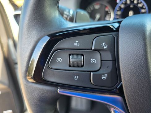 Used 2024 Buick Enclave Premium image 24