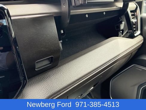 Used 2025 GMC Sierra 3500 Denali w/ Denali Reserve Package AWD/4WD image 30