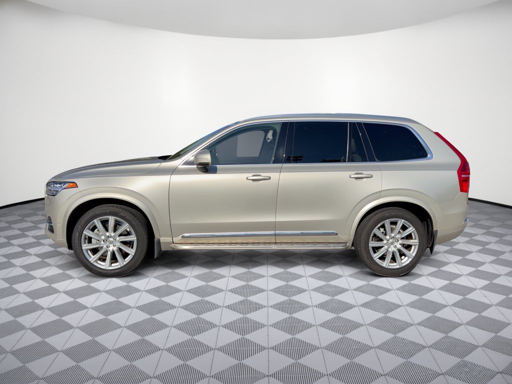 Used 2016 Volvo XC90 T6 Inscription w/ Vision Package AWD/4WD image 2