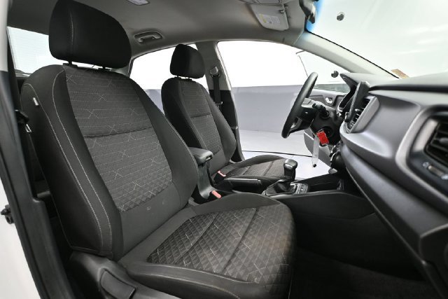 Used 2018 Kia Rio S FWD image 35