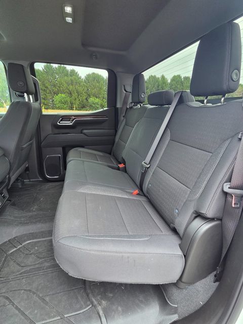 Used 2026 Chevrolet Silverado 1500 RST w/ RST Select Package AWD/4WD image 14