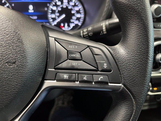 Used 2025 Nissan Sentra SV FWD image 23