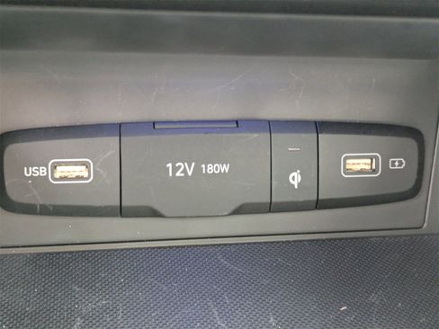 Used 2022 Hyundai Tucson Limited image 26