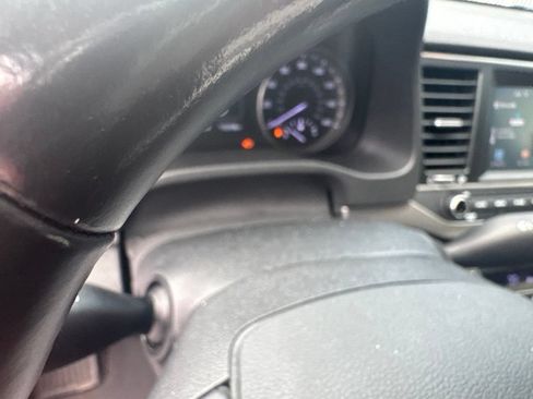 Used 2018 Hyundai Elantra Value Edition FWD image 8