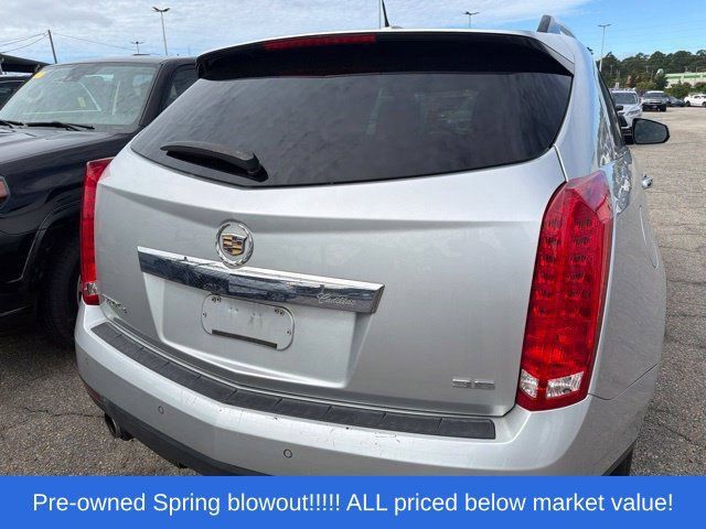Used 2016 Cadillac SRX Luxury w/ Driver Awareness Package AWD/4WD image 6