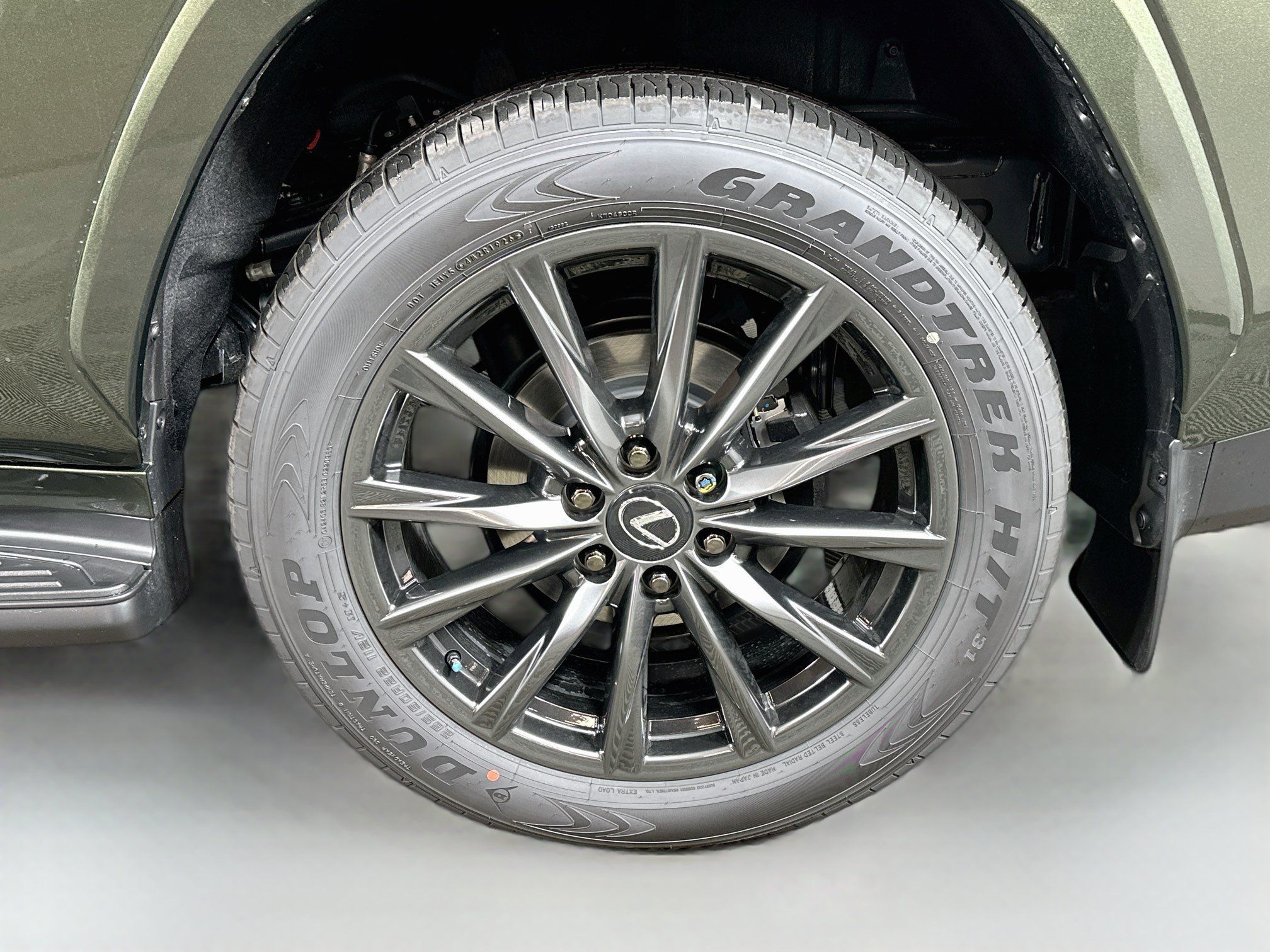 New 2026 Lexus LX 700h F Sport AWD/4WD image 32