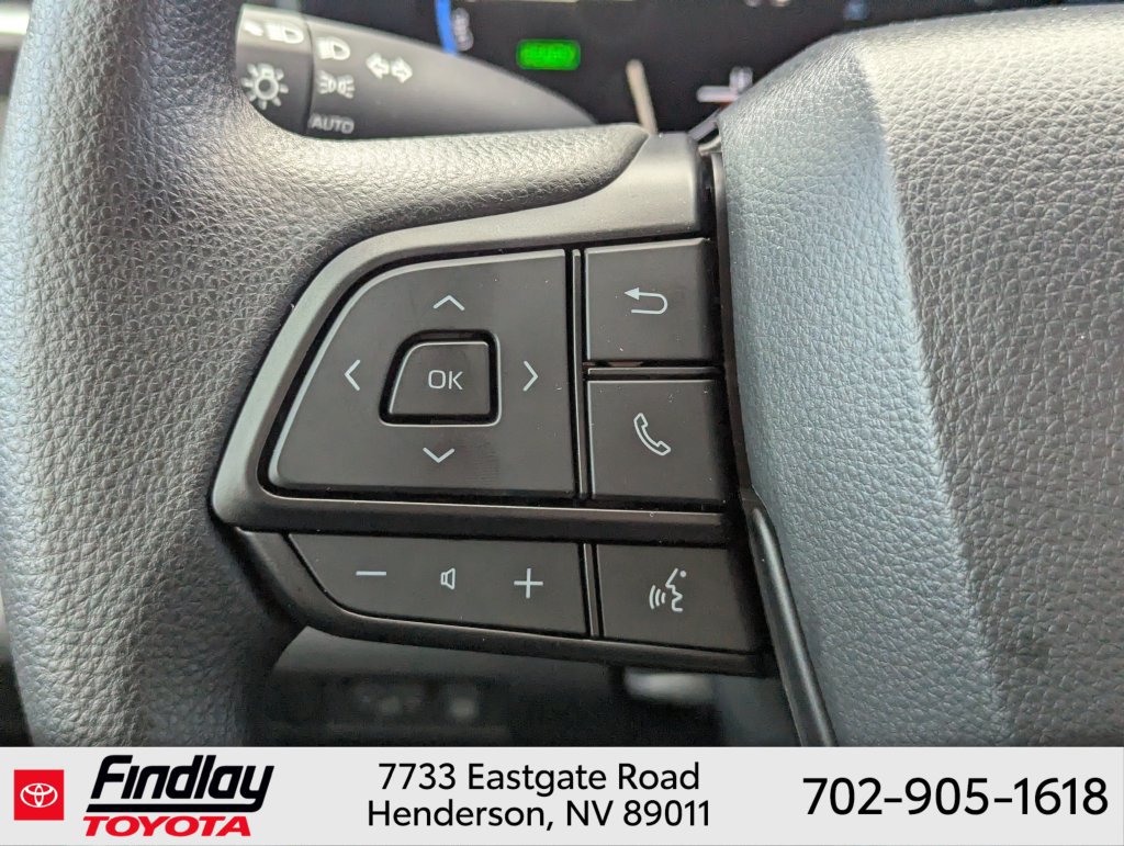 Certified 2026 Toyota Sienna LE FWD image 22