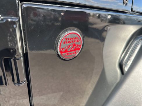 Used 2024 Jeep Wrangler Rubicon w/ Convenience Group image 38