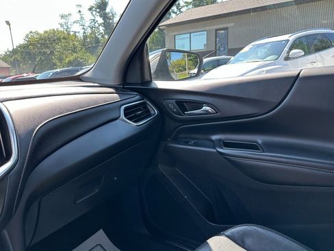 Used 2019 Chevrolet Equinox Premier image 23
