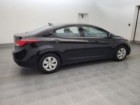 Used 2016 Hyundai Elantra SE FWD image 10