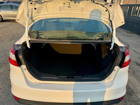 Used 2014 Ford Focus SE image 5