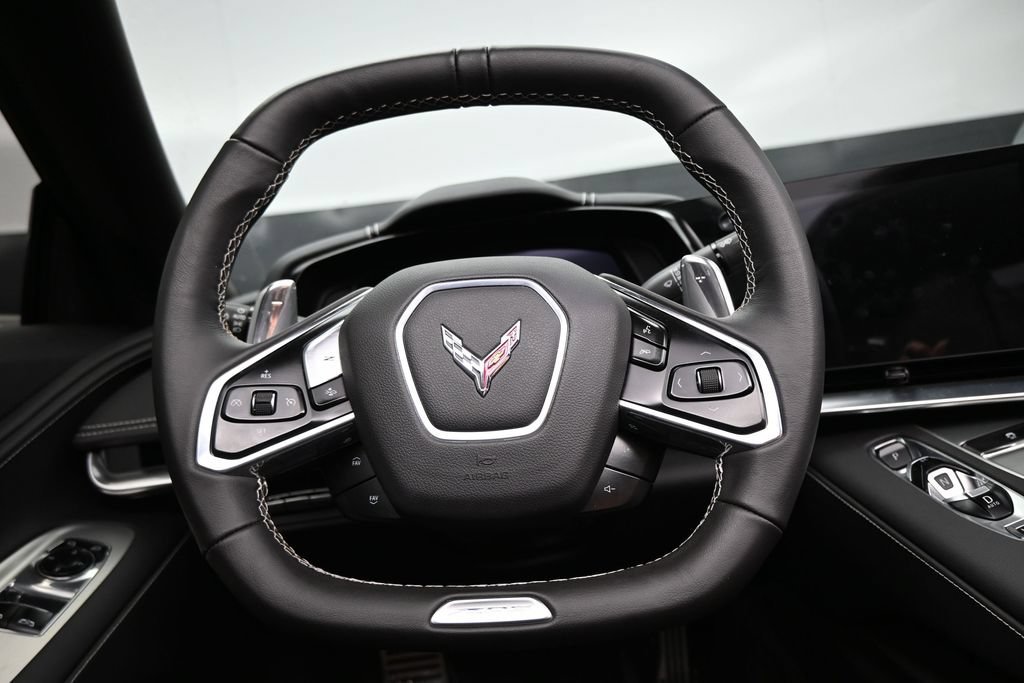 Used 2024 Chevrolet Corvette Z06 RWD image 15