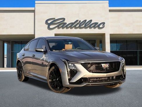 New 2026 Cadillac CT5 V w/ Platinum Package image 2