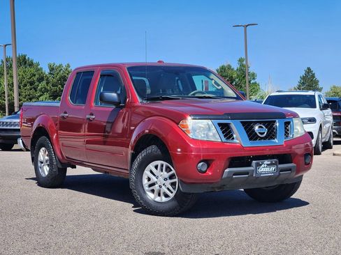 Used 2015 Nissan Frontier SV AWD/4WD image 1
