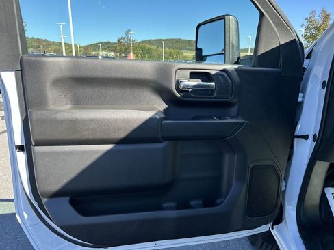 New 2025 Chevrolet Silverado 2500 W/T w/ WT Convenience Package image 18