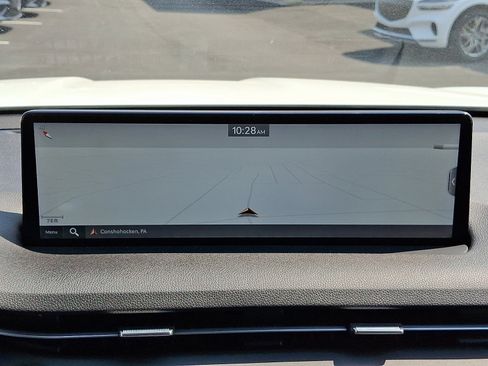 Used 2025 Genesis GV70 3.5T Sport image 18