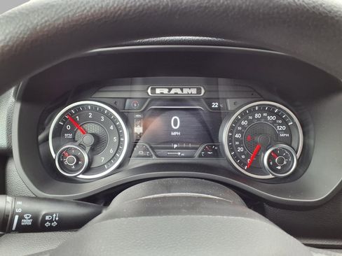 New 2026 RAM 1500 Express AWD/4WD image 15