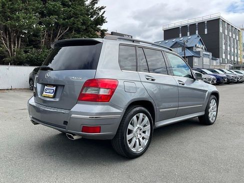 Used 2011 Mercedes-Benz GLK 350 4MATIC image 8