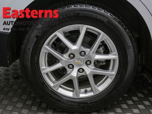 Used 2024 Chevrolet Equinox LS image 27