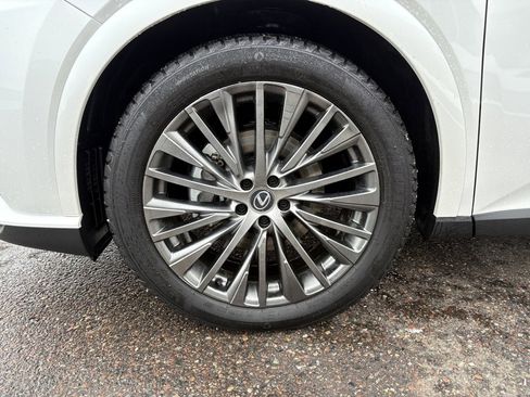 Used 2023 Lexus RX 350 image 9