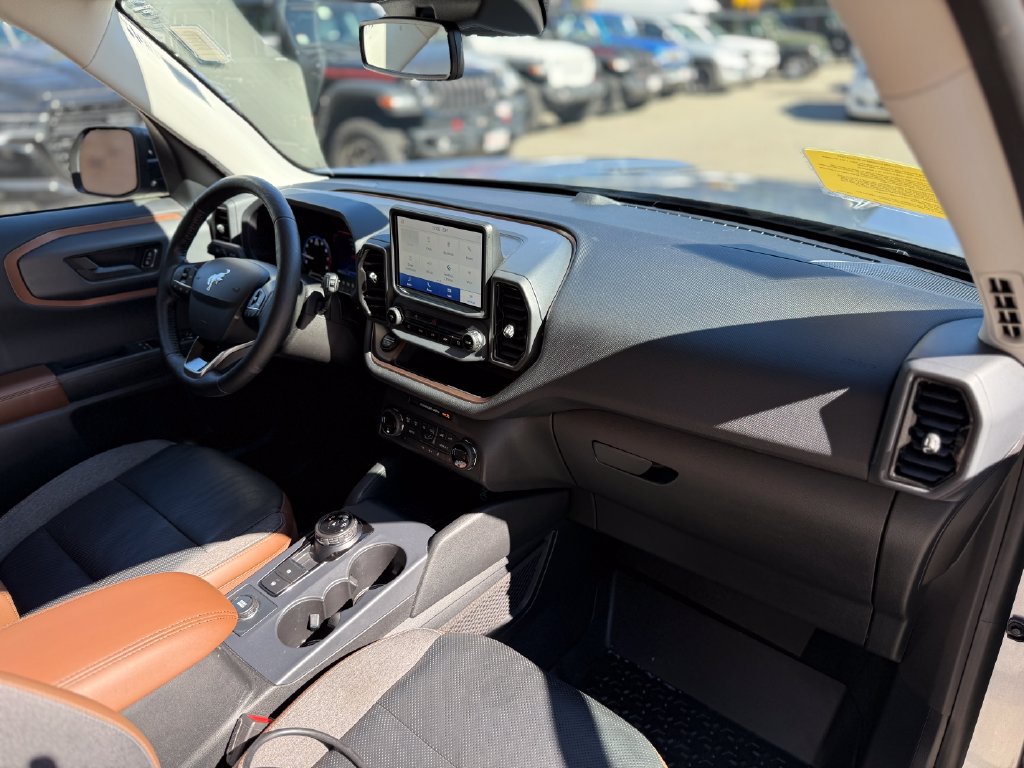 Used 2021 Ford Bronco Sport Outer Banks AWD/4WD image 13