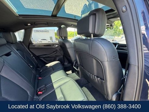Used 2023 Porsche Macan AWD/4WD image 25