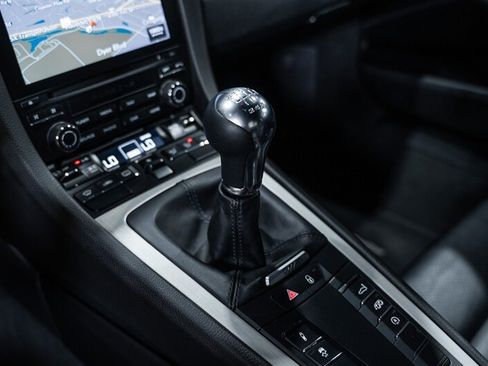Used 2017 Porsche 911 Carrera S RWD image 49