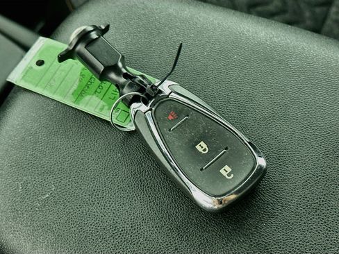 Used 2022 Chevrolet Equinox LT FWD image 24