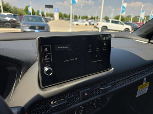 Certified 2026 Honda HR-V Sport image 16