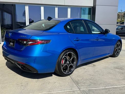 New 2026 Alfa Romeo Giulia w/ Driving Assist Package RWD image 7