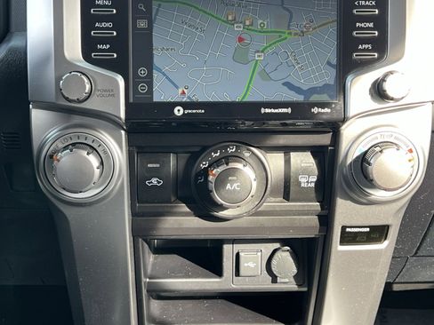 Used 2020 Toyota 4Runner SR5 image 19