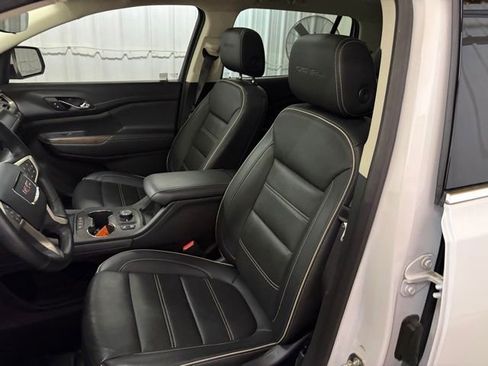 Used 2023 GMC Acadia Denali w/ Denali Ultimate Package AWD/4WD image 41