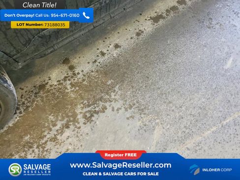 Used 2016 Volvo XC90 T6 R-Design w/ Vision Package image 5