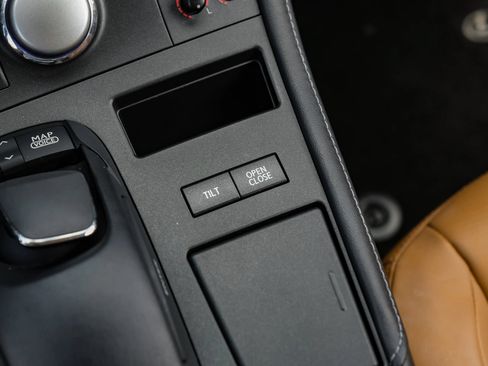 Used 2012 Lexus CT 200h Premium w/ Premium Audio Pkg FWD image 32