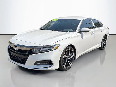Used 2018 Honda Accord Sport image 7