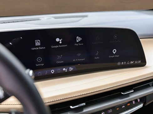 Certified 2024 Cadillac XT4 Luxury FWD image 14