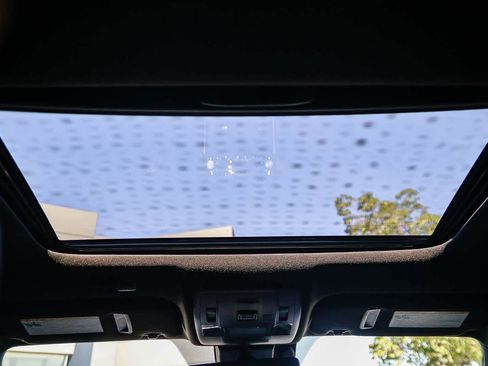 Used 2025 Lexus IS 350 F Sport image 16