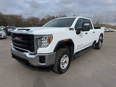 Used 2021 GMC Sierra 2500 4x4 Crew Cab w/ Convenience Package